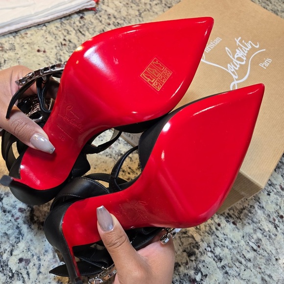 New Christian Louboutin Giddylina 100mm Black Heels with Silver Buckles Size 38 - Picture 10 of 12